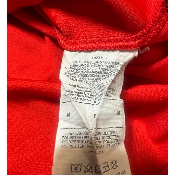 Nike England Soccer Team 2022 Away Red Dri-Fit Jersey Men's Sz M (DN0685-600) - Picture 7 of 10